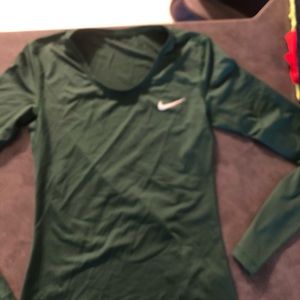 Women’s small Nike long sleeve top compression